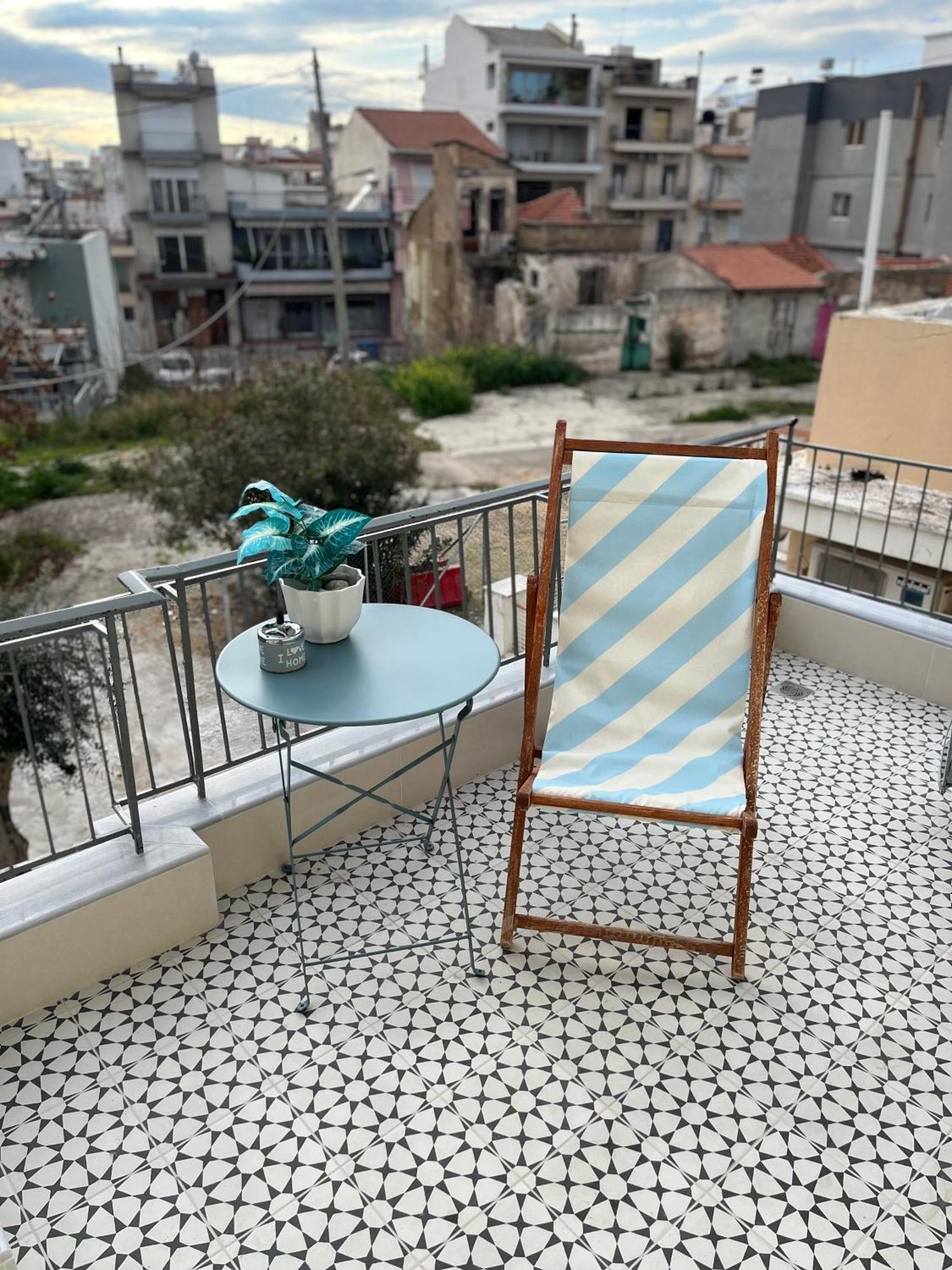 Retro Apartment Patras Bagian luar foto
